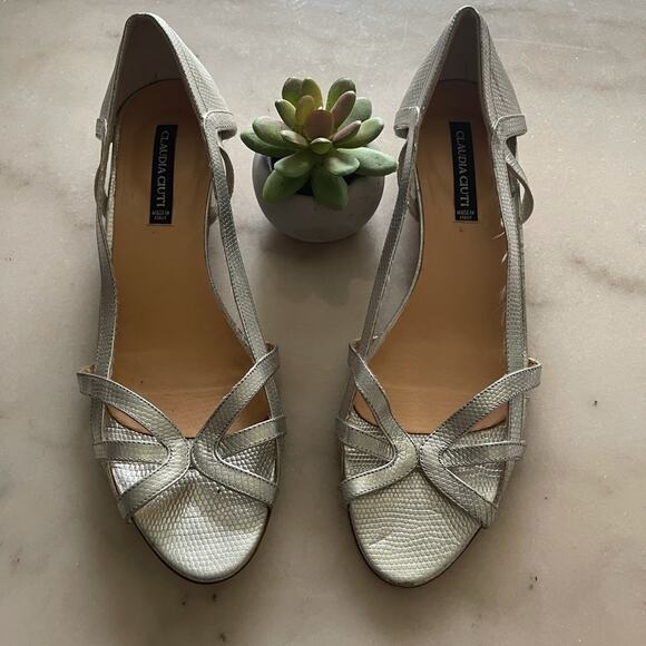 Claudia Ciuti Shoes‎ - Picture 1 of 8